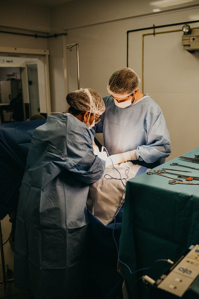 Specialista in Chirurgia Vascolare a Roma: Angiomedica, il Poliambulatorio d'Eccellenza per il Trattamento Vascolare